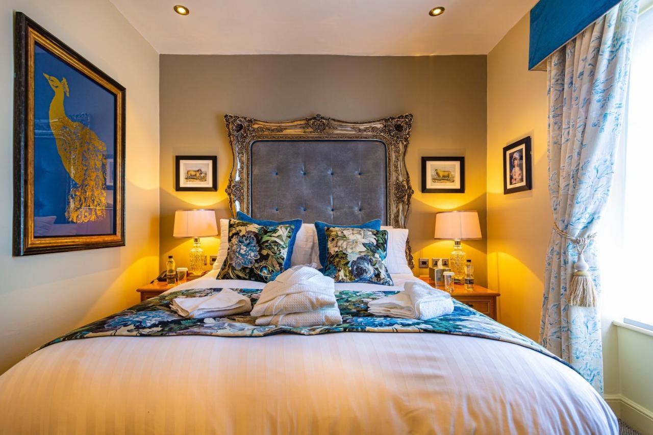 The Rutland Arms Hotel, Bakewell, Derbyshire 외부 사진