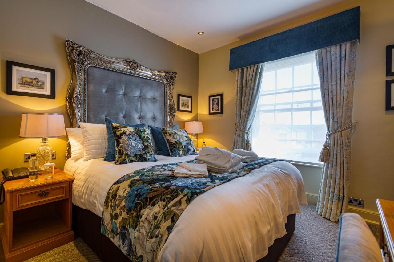 The Rutland Arms Hotel, Bakewell, Derbyshire 외부 사진