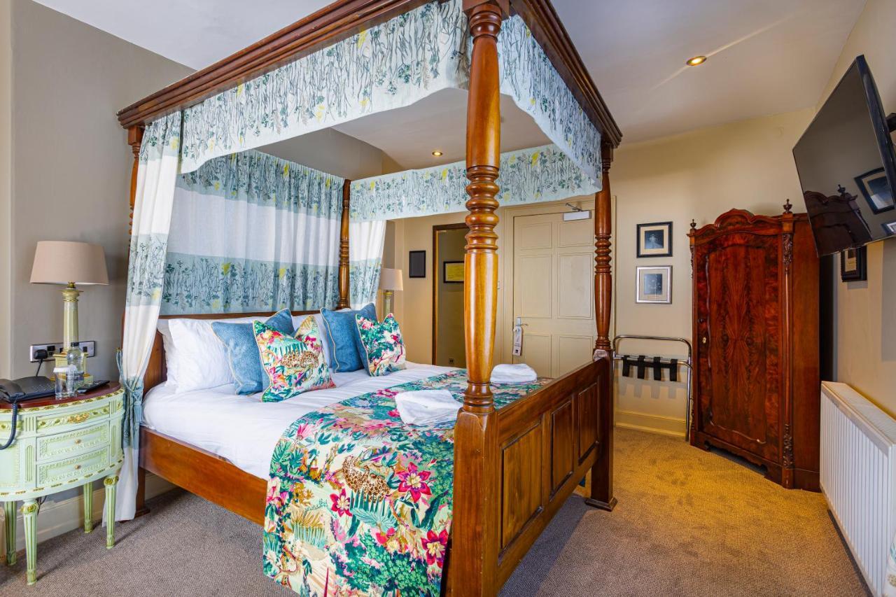 The Rutland Arms Hotel, Bakewell, Derbyshire 외부 사진