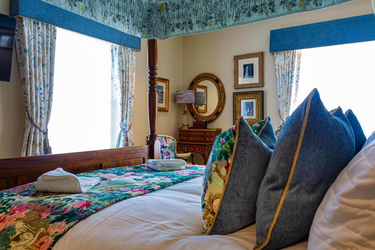 The Rutland Arms Hotel, Bakewell, Derbyshire 외부 사진