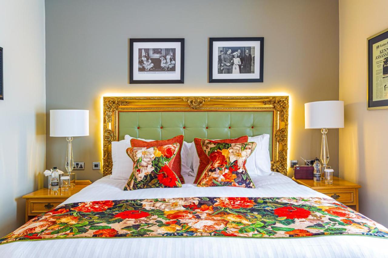 The Rutland Arms Hotel, Bakewell, Derbyshire 외부 사진