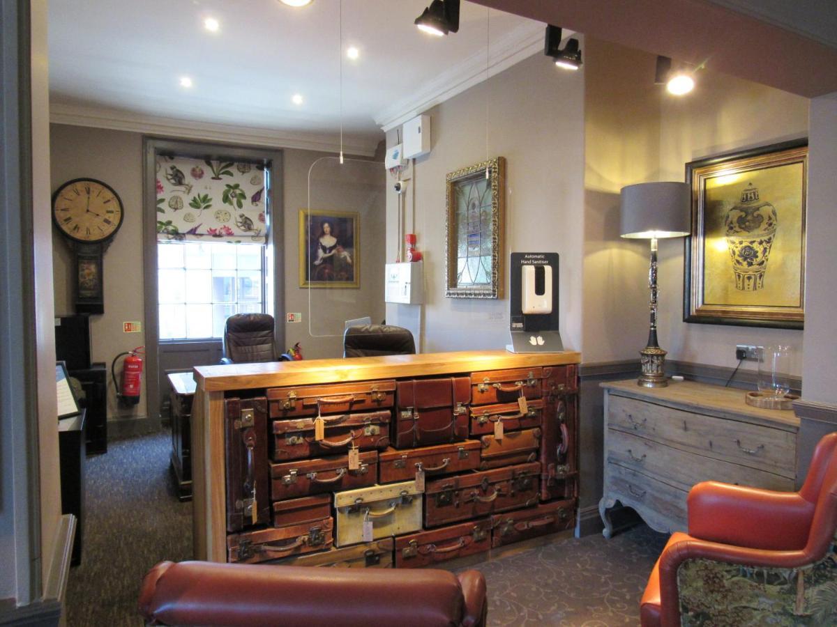 The Rutland Arms Hotel, Bakewell, Derbyshire 외부 사진