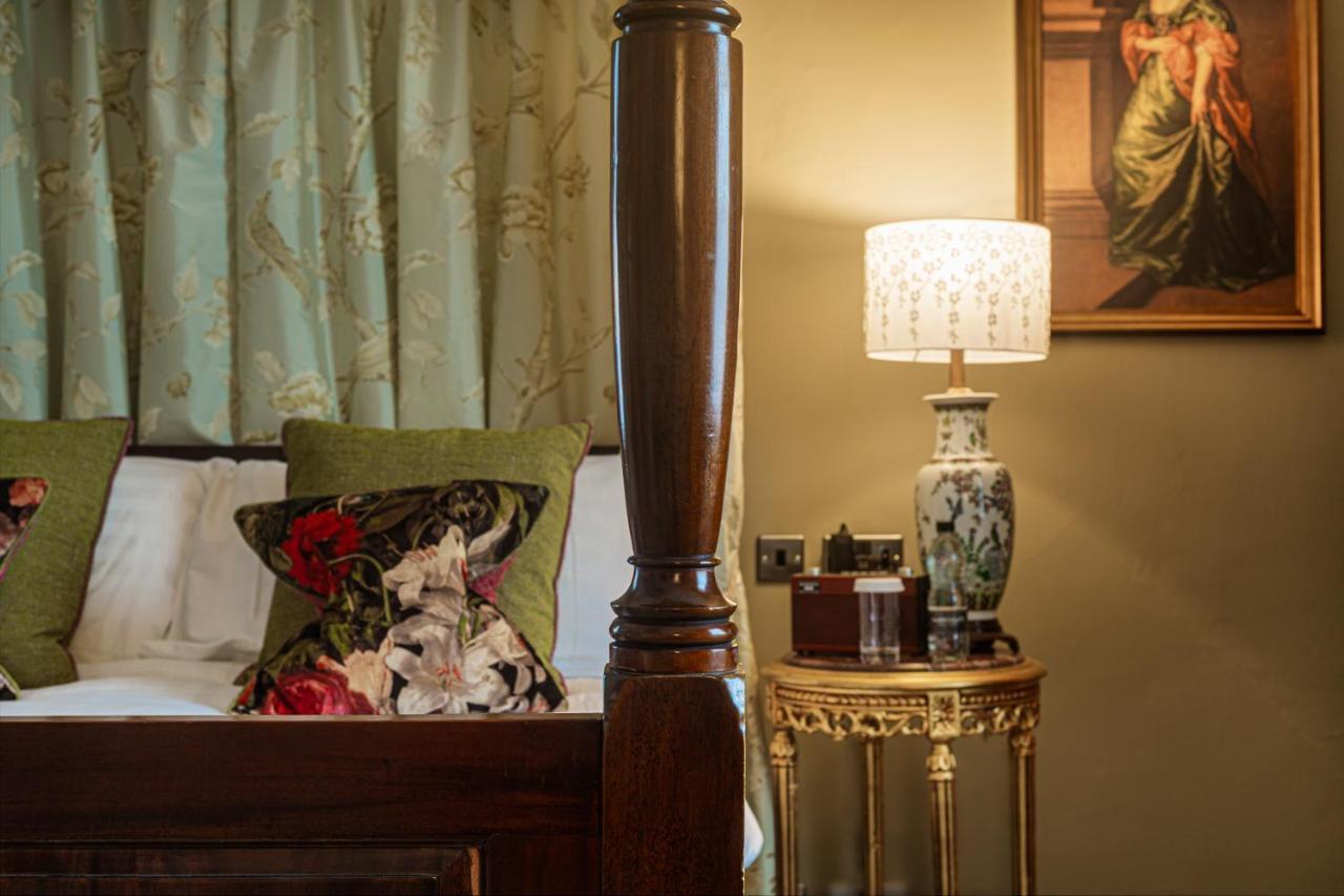 The Rutland Arms Hotel, Bakewell, Derbyshire 외부 사진